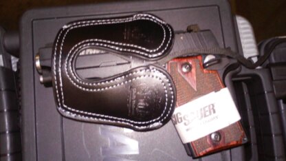 Sig Suaer P938 - Black Leather Holster - Pocket